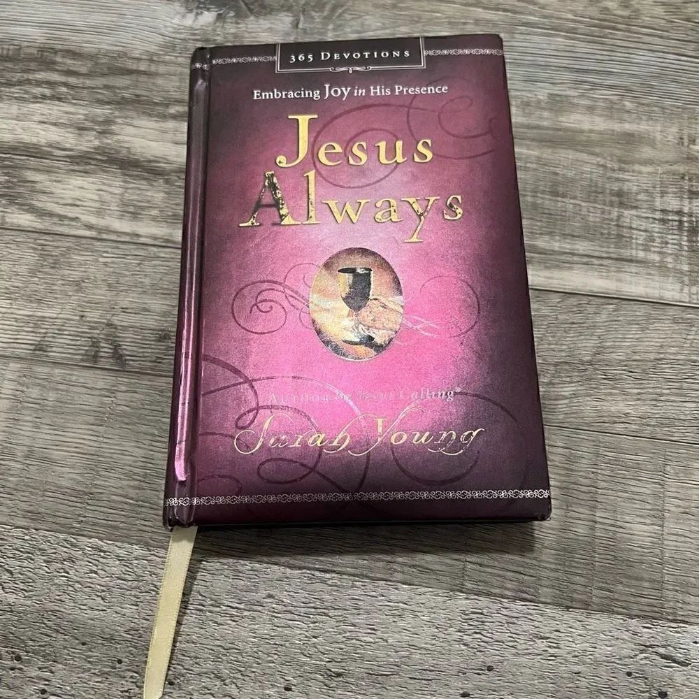 Jesus Always by Sarah Young 365 day devotional padded hardcover